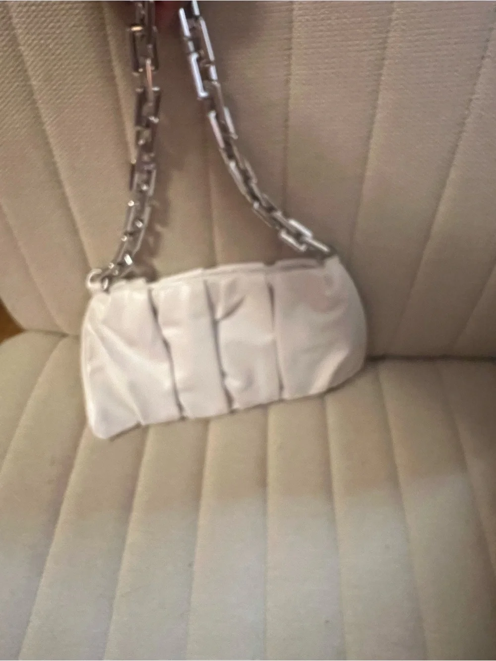 Cream Padded Shoulder Bag with Silver Chain